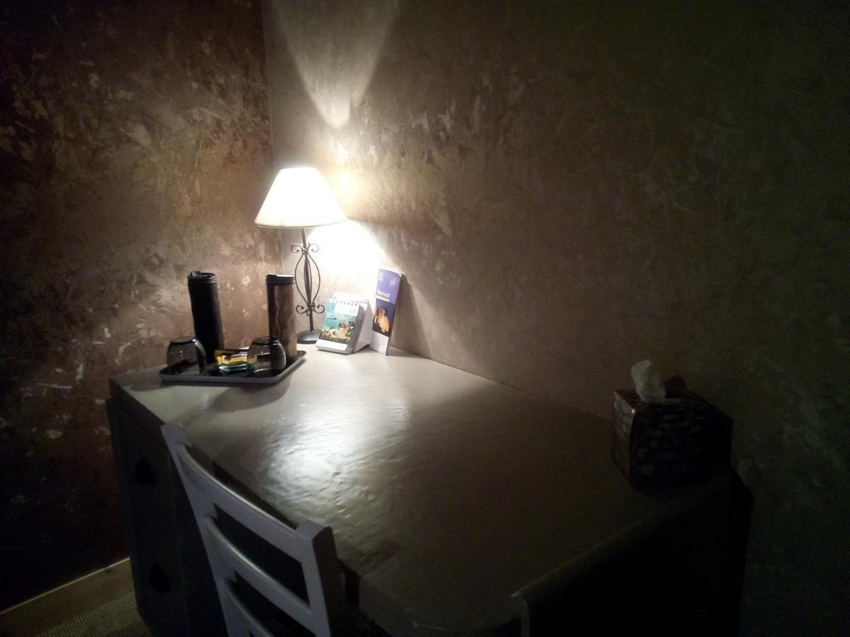 Chambres De La Porte Aux Moines Vouvant エクステリア 写真